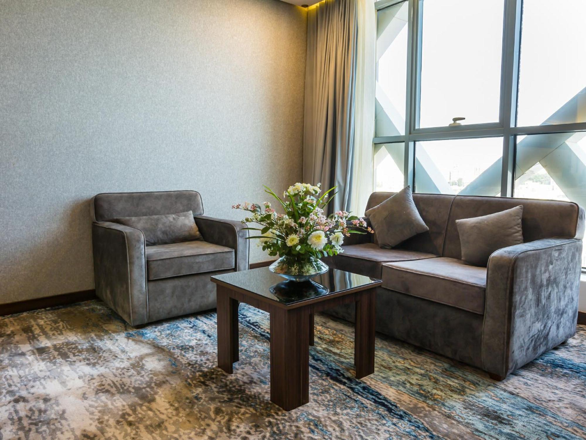 White Diamond Hotel Sari เจดดาห์ ภายนอก รูปภาพ