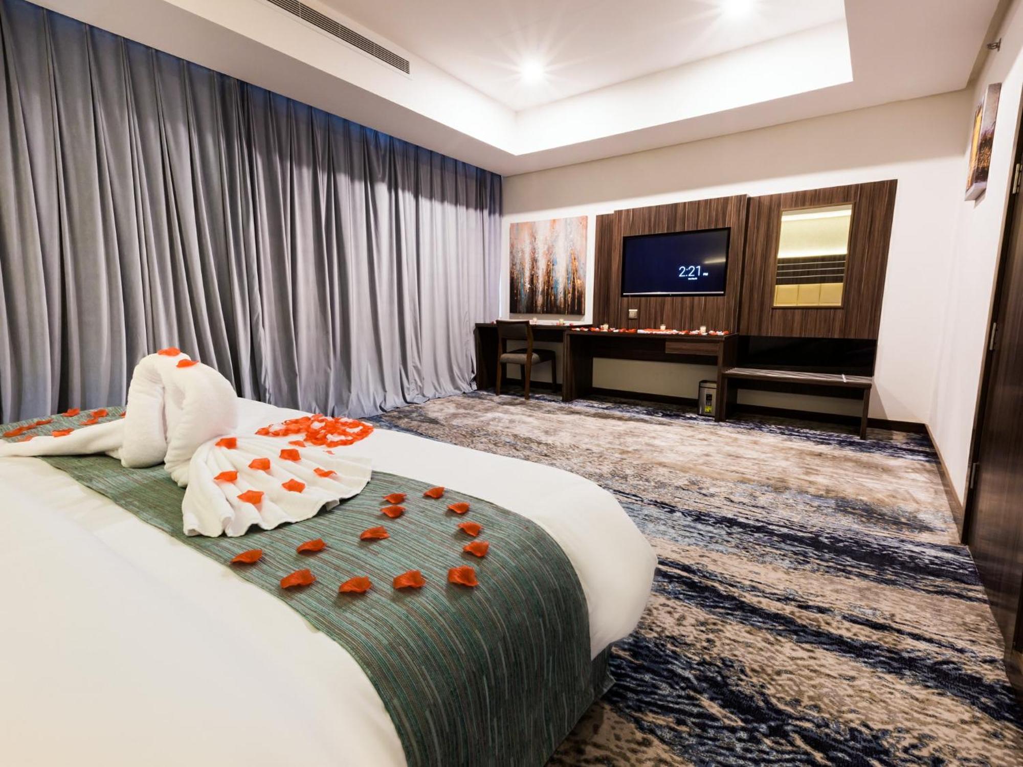White Diamond Hotel Sari เจดดาห์ ภายนอก รูปภาพ